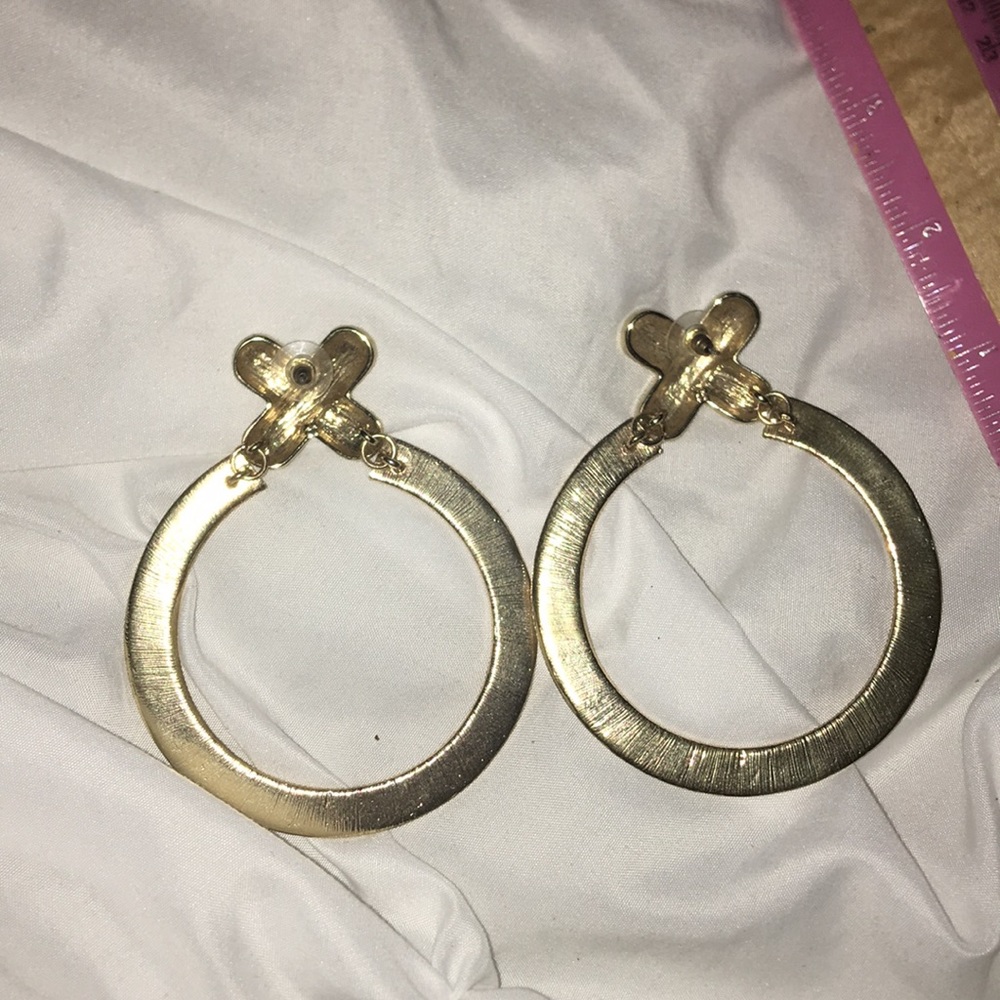 Gold hoops - Picture 4 of 4